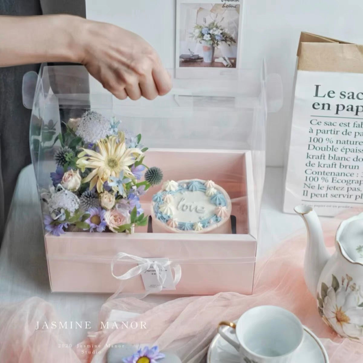 Flower Cake Box | Acetate Gable Box w/ Handle