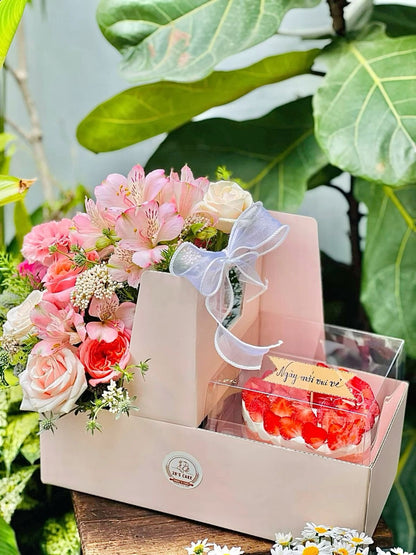 Corrugated Carrier for Cake and Flower Gift Set | Mothers Day Valentines Gift Anniversary